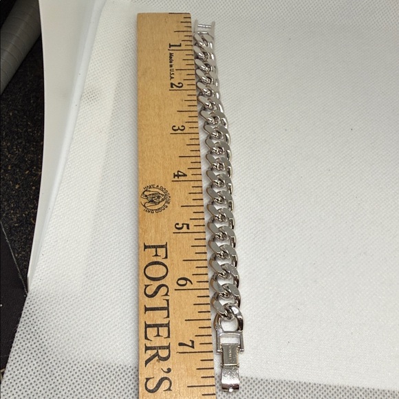 Monet Bracelet Chunky Cuban Style Silver Tone Vintage 1950-70s Signed. - Picture 6 of 11